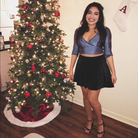 Blue top - Picture 4 of 4